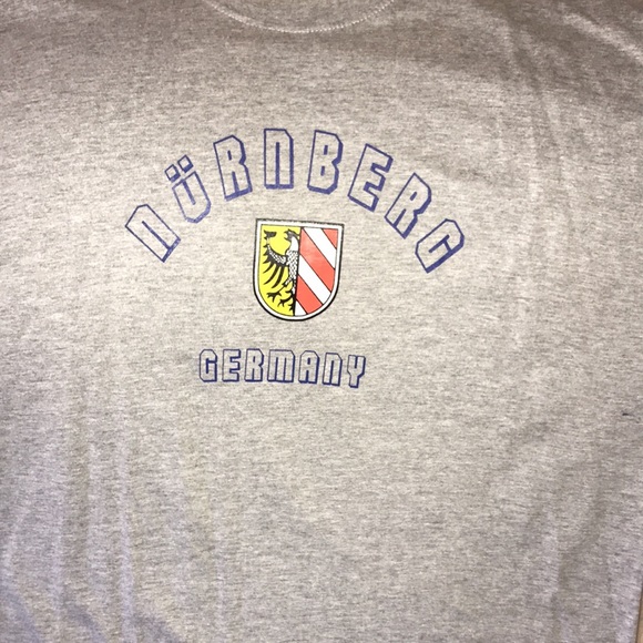 Large souvenir tee from Germany 🇩🇪 - Picture 2 of 7